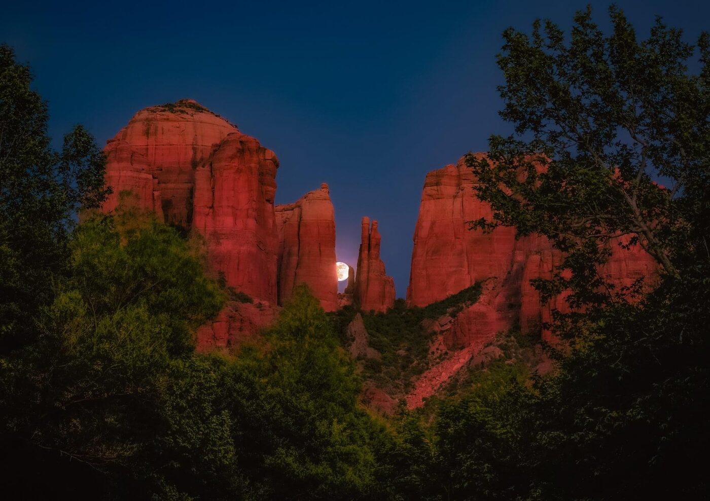 Cathedral Rock moonrise, Sedona — Daniel Harner's home since 2006
